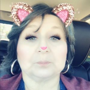 Meet your Posher, Shirley a